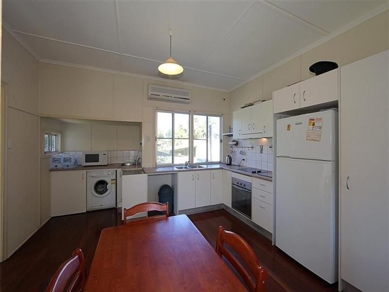 16 River Terrace, Millbank QLD 4670