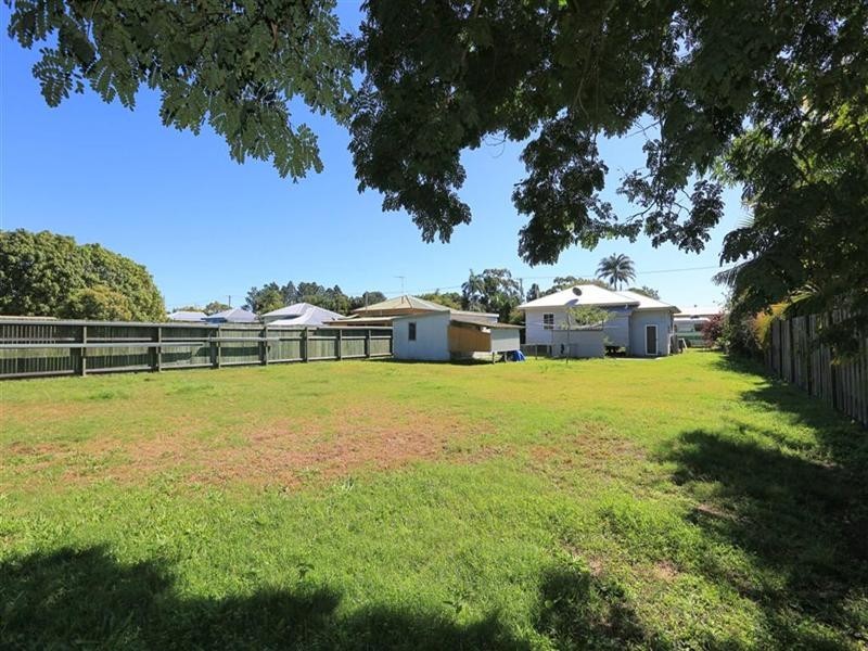 16 River Terrace, Millbank QLD 4670