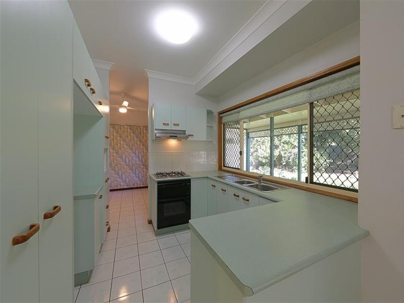 13 Acacia Street, Moore Park Beach QLD 4670