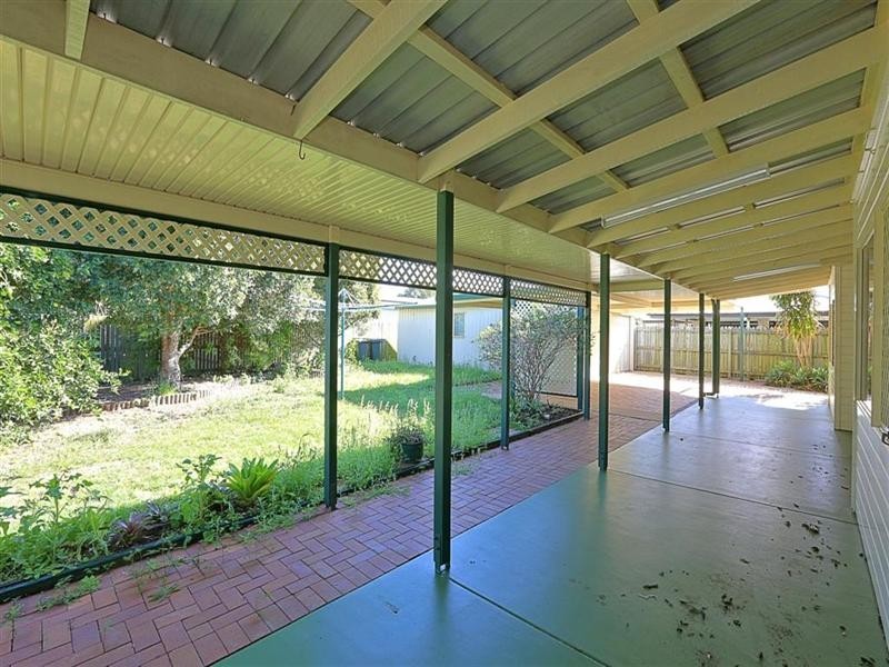 13 Acacia Street, Moore Park Beach QLD 4670