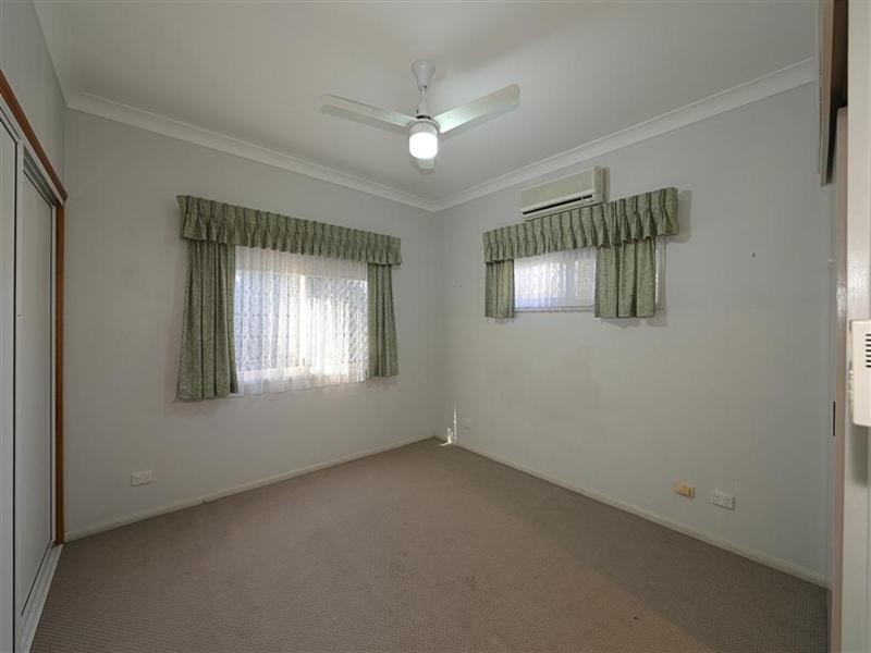13 Acacia Street, Moore Park Beach QLD 4670