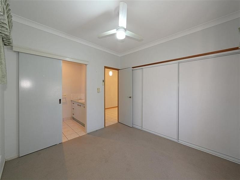 13 Acacia Street, Moore Park Beach QLD 4670