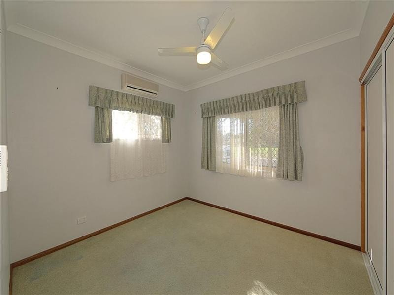 13 Acacia Street, Moore Park Beach QLD 4670