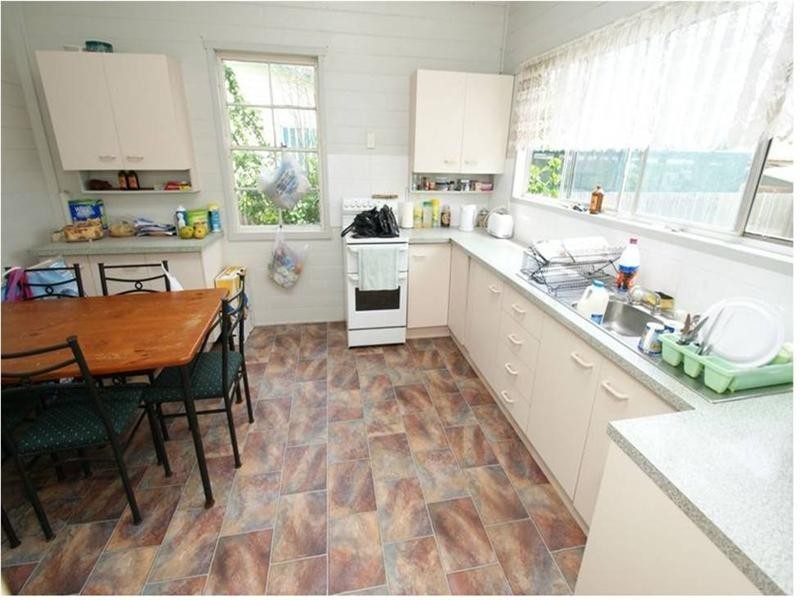 165 McCarthy Road, Avenell Heights QLD 4670