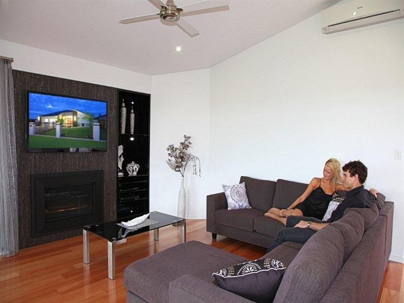 24 Longview Street, Ashfield QLD 4670