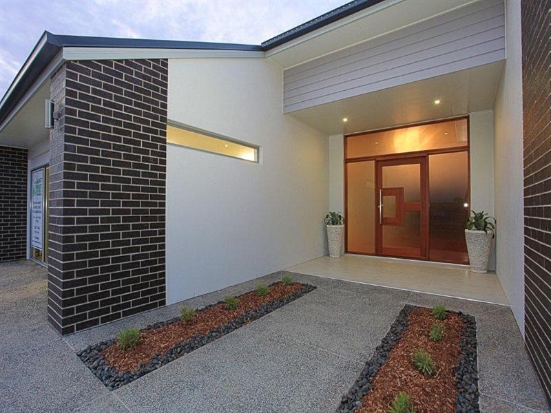 24 Longview Street, Ashfield QLD 4670