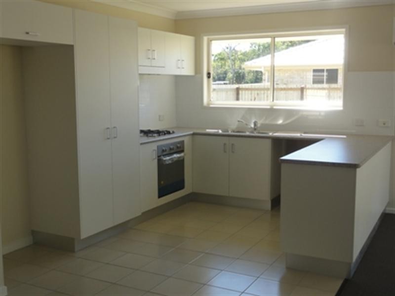 34 Regency Road, Moore Park Beach QLD 4670