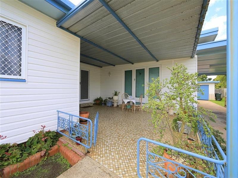 20 Redmond Street, Avenell Heights QLD 4670