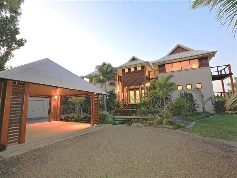 126 Sylvan Drive, Moore Park Beach QLD 4670