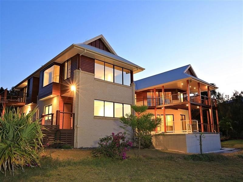 126 Sylvan Drive, Moore Park Beach QLD 4670