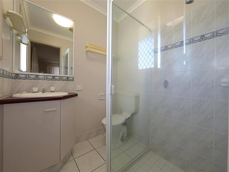 15 Chancellor Drive, Avenell Heights QLD 4670