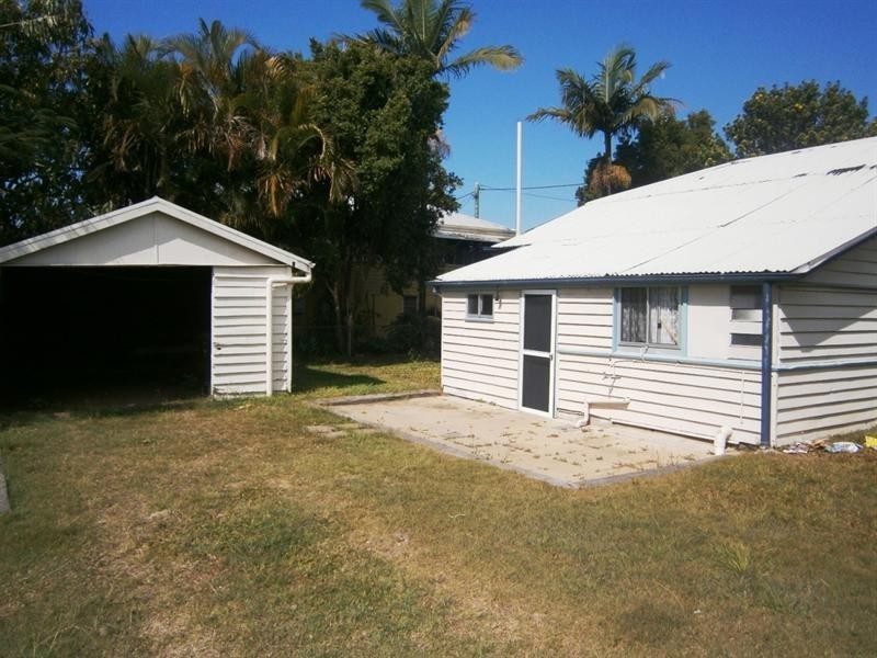 13 High Street, Walkervale QLD 4670