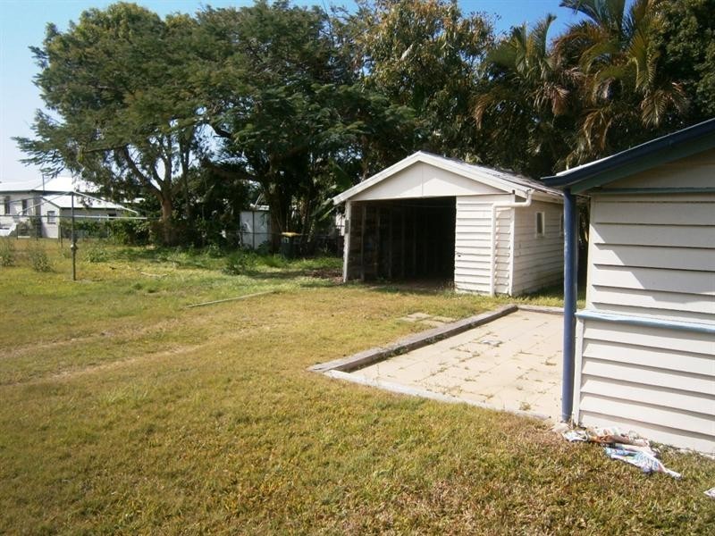 13 High Street, Walkervale QLD 4670