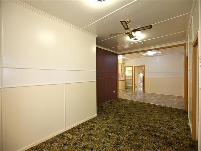 48 Baker Street, Kepnock QLD 4670