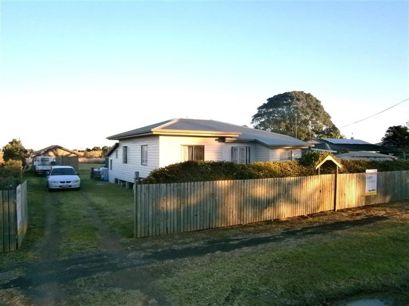 516 Elliott Heads Road, Woongarra QLD 4670