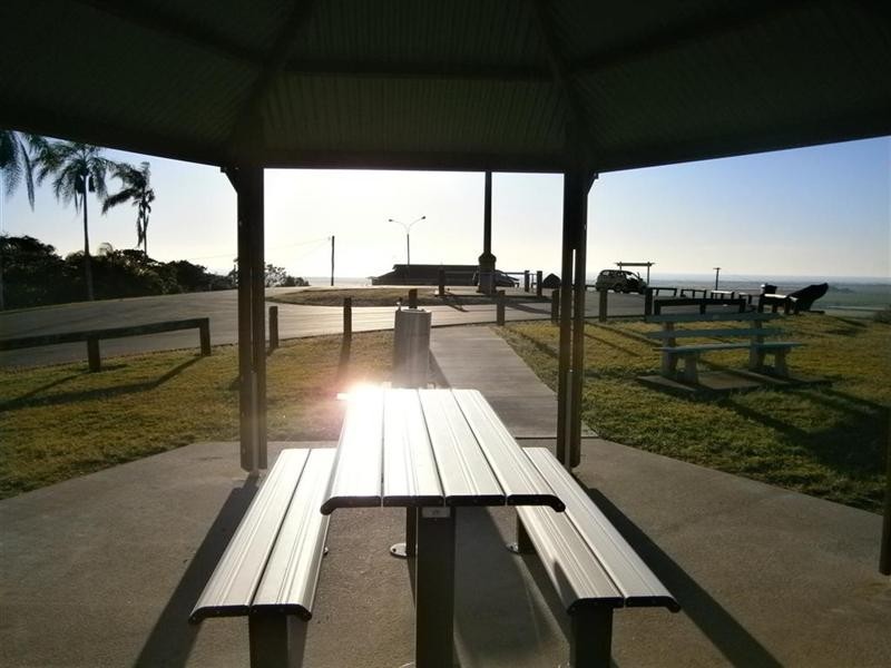 516 Elliott Heads Road, Woongarra QLD 4670