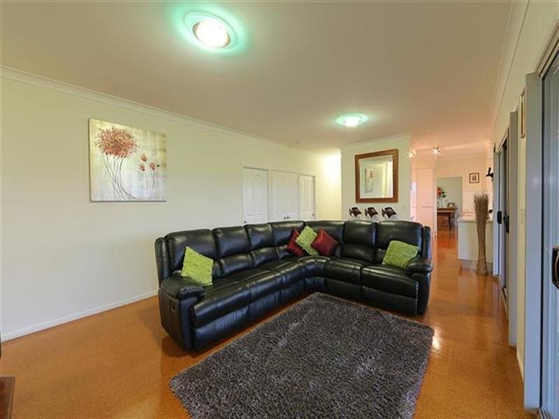 180 Seaview Road, Bargara QLD 4670