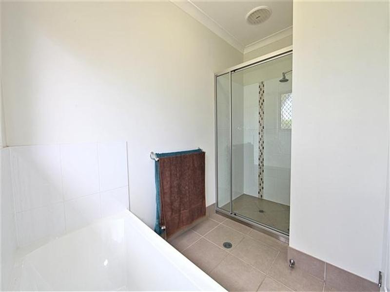 180 Seaview Road, Bargara QLD 4670