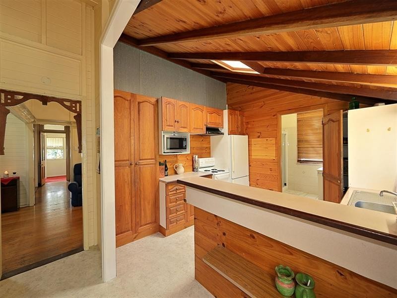 24 Queen Street, Bundaberg North QLD 4670