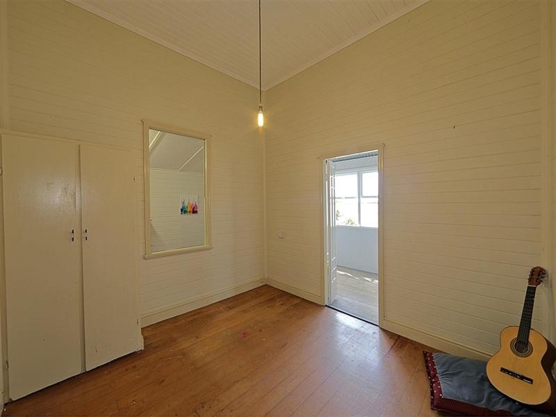 24 Queen Street, Bundaberg North QLD 4670