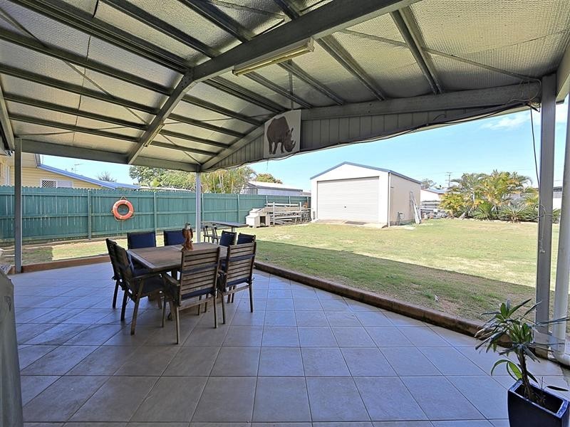 27 Arnold Street, Kepnock QLD 4670