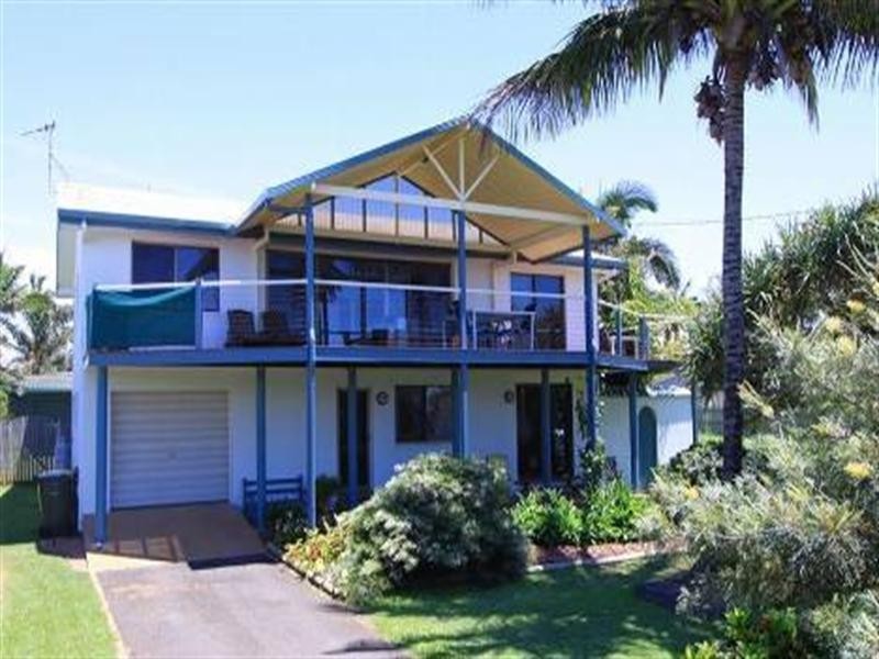 66 The Esplanade, Elliott Heads QLD 4670