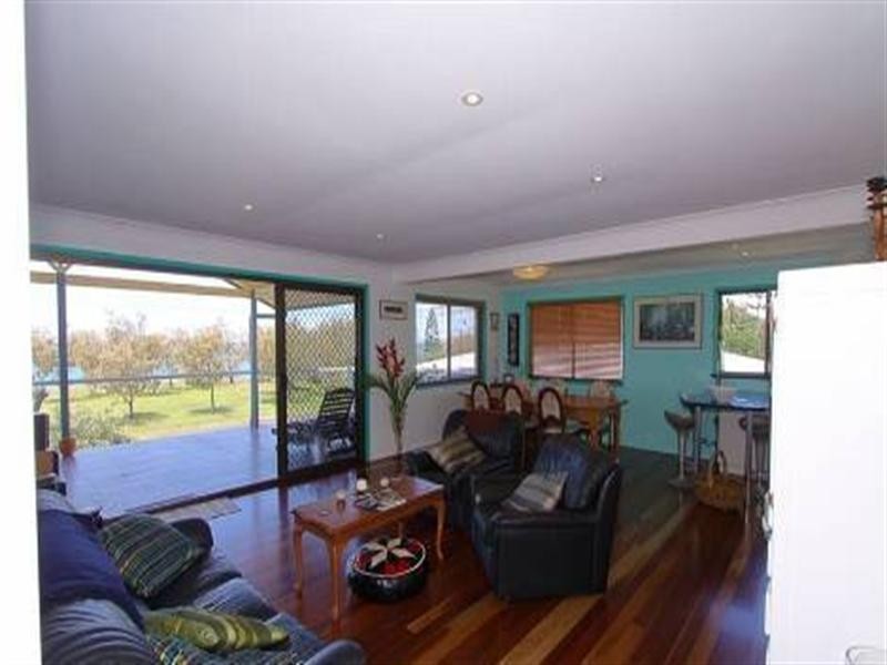 66 The Esplanade, Elliott Heads QLD 4670