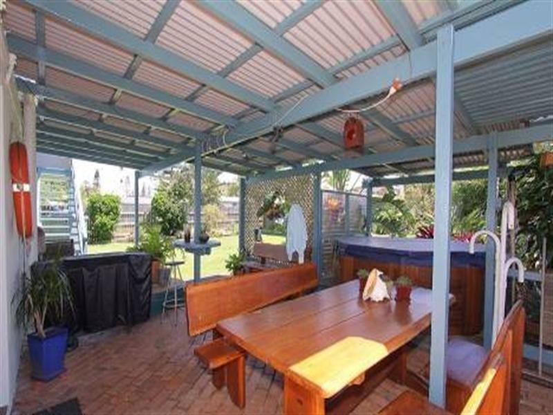 66 The Esplanade, Elliott Heads QLD 4670