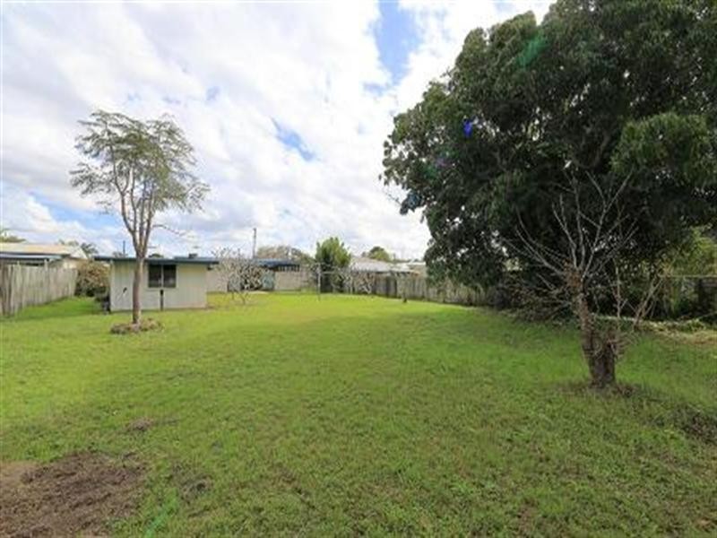 20 Redmond Street, Avenell Heights QLD 4670