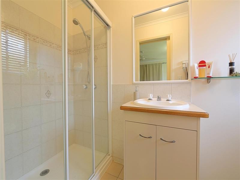 5 Thomas Healy Drive, Bundaberg East QLD 4670