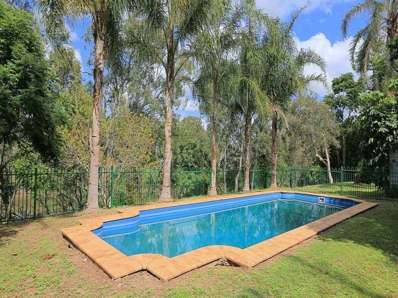 32 Hanbury Street, Bundaberg North QLD 4670