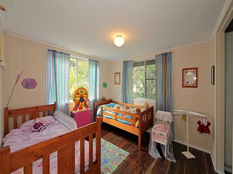 32 Hanbury Street, Bundaberg North QLD 4670