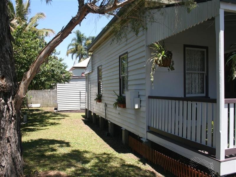 54 Steuart Street, Bundaberg North QLD 4670