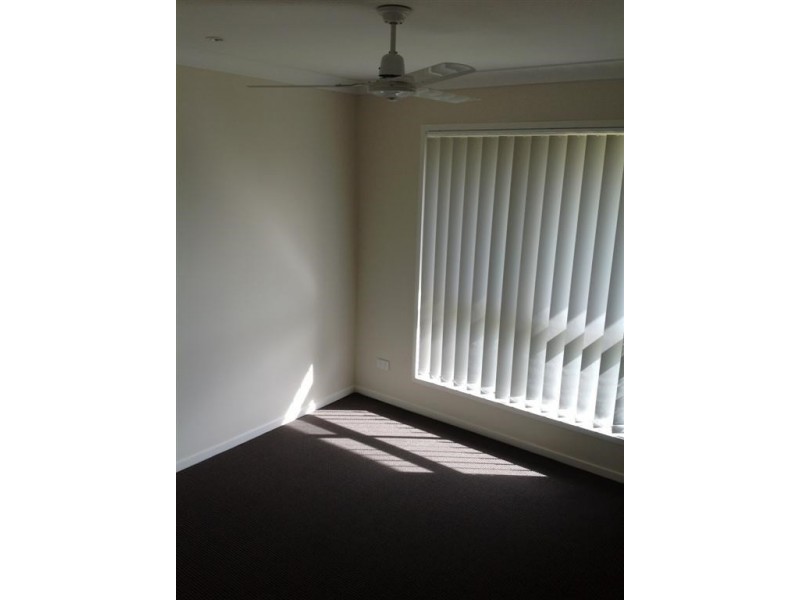 Moore Park Beach QLD 4670