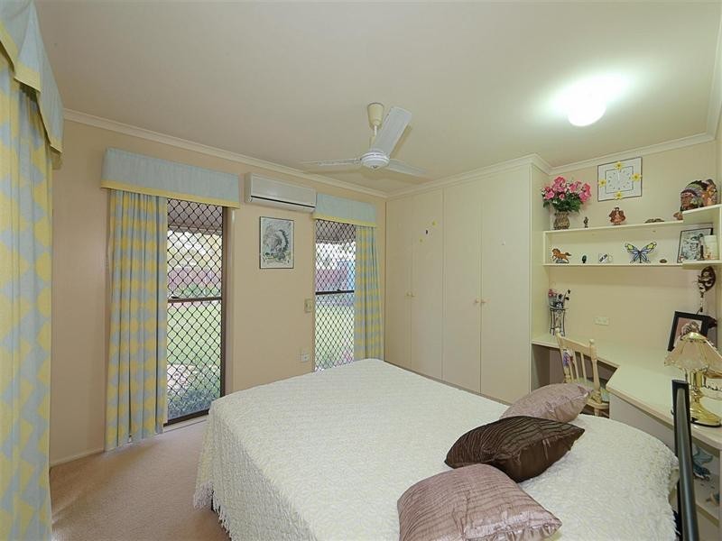 88 Dunn Road, Avenell Heights QLD 4670