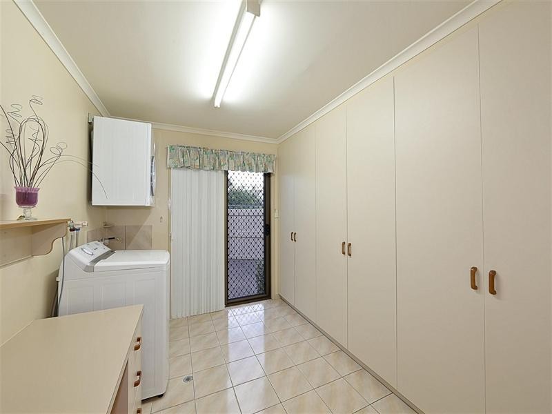 88 Dunn Road, Avenell Heights QLD 4670