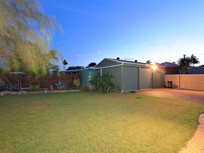 88 Dunn Road, Avenell Heights QLD 4670