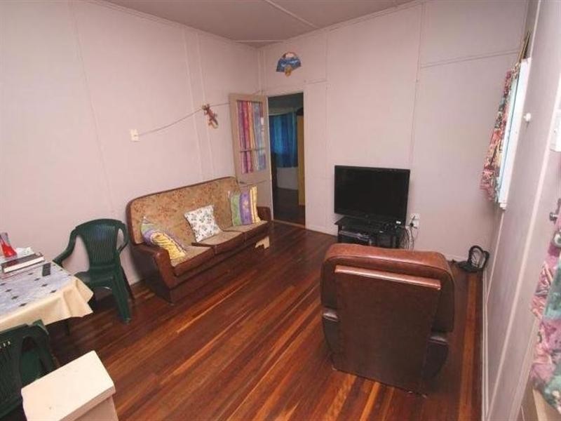 35 Aldridge Street, Burnett Heads QLD 4670