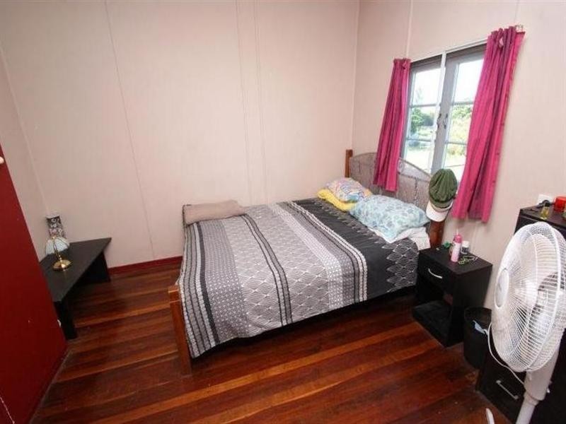 35 Aldridge Street, Burnett Heads QLD 4670