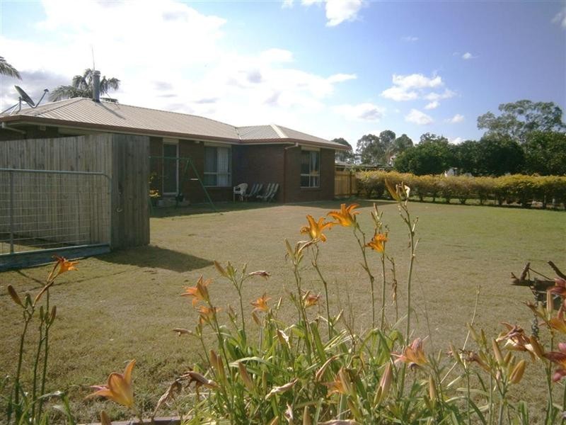 2 Jasper Court, Branyan QLD 4670