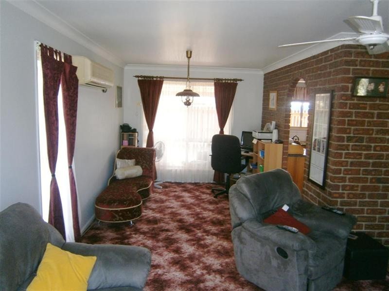 2 Jasper Court, Branyan QLD 4670