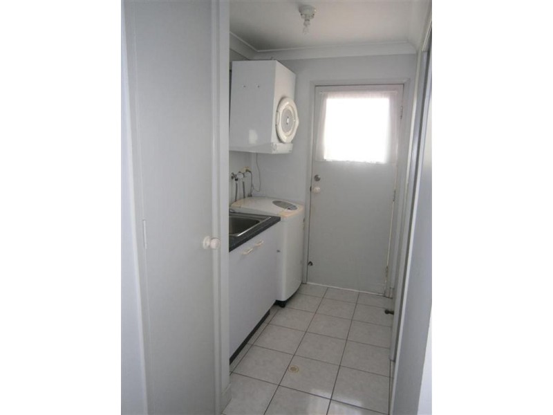 2 Jasper Court, Branyan QLD 4670