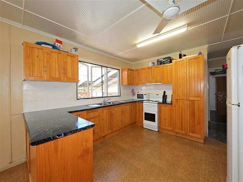 3 Brasch Street, Kepnock QLD 4670