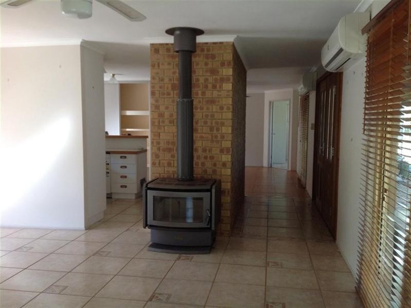 33 Isaac Moore Drive, Moore Park Beach QLD 4670