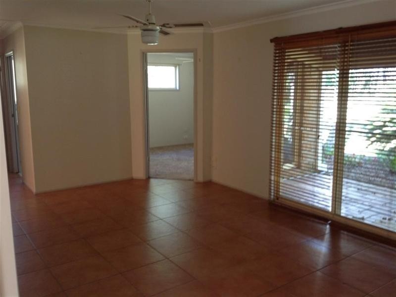 33 Isaac Moore Drive, Moore Park Beach QLD 4670