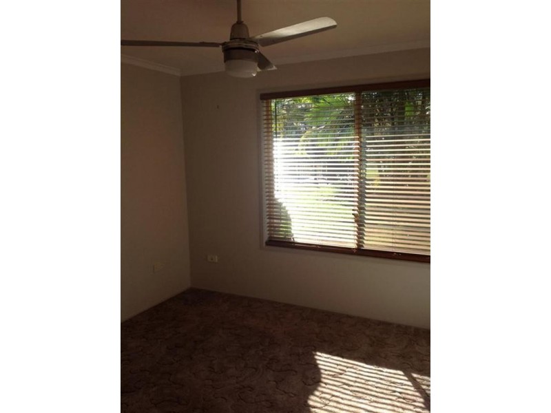 33 Isaac Moore Drive, Moore Park Beach QLD 4670