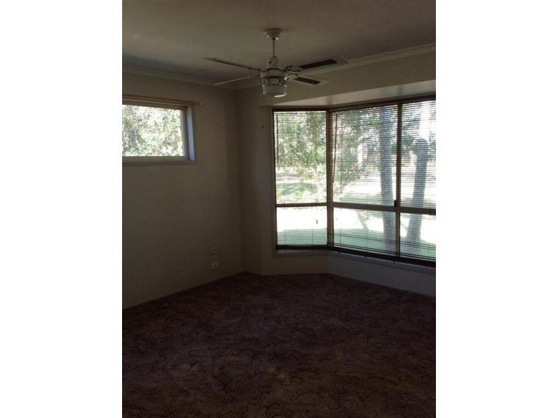 33 Isaac Moore Drive, Moore Park Beach QLD 4670