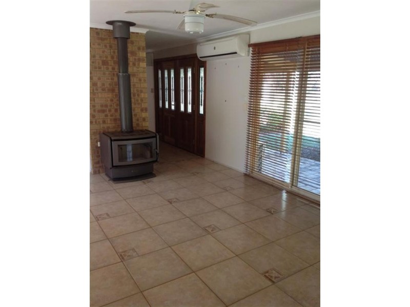 33 Isaac Moore Drive, Moore Park Beach QLD 4670