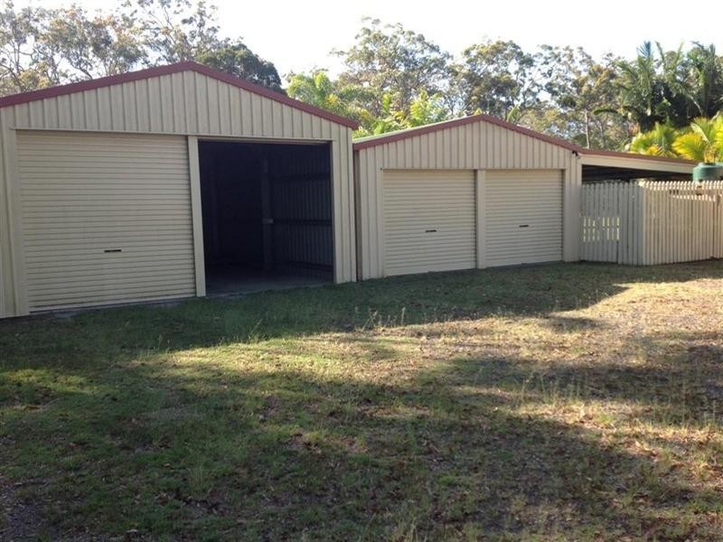 33 Isaac Moore Drive, Moore Park Beach QLD 4670