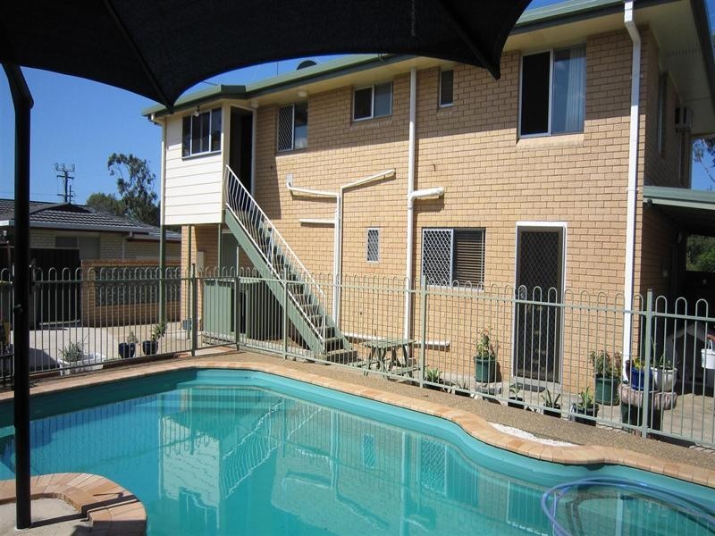 8 Twyford Street, Avoca QLD 4670